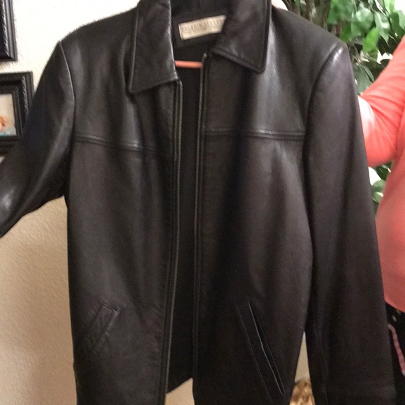 Black Lambskin Women’s Jacket - Picture 1 of 2